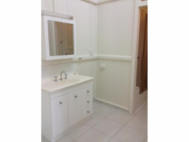 101 Rundle Street, Wandal QLD 4700